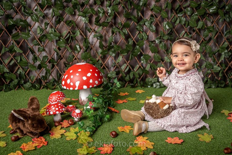 Fotografía Infantil "Creciendo Paso a Paso" en Vitoria-Gasteiz: Capturando Cada Etapa del Crecimiento de tu Bebé
